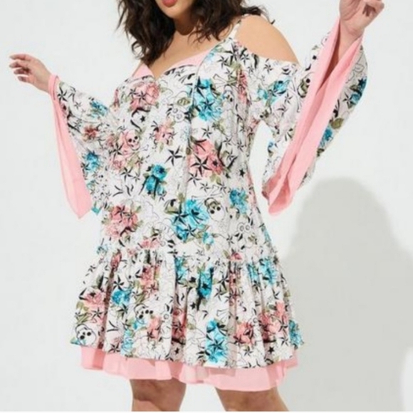 torrid Dresses & Skirts - Torrid Betsey Johnson challis cold shoulder dress